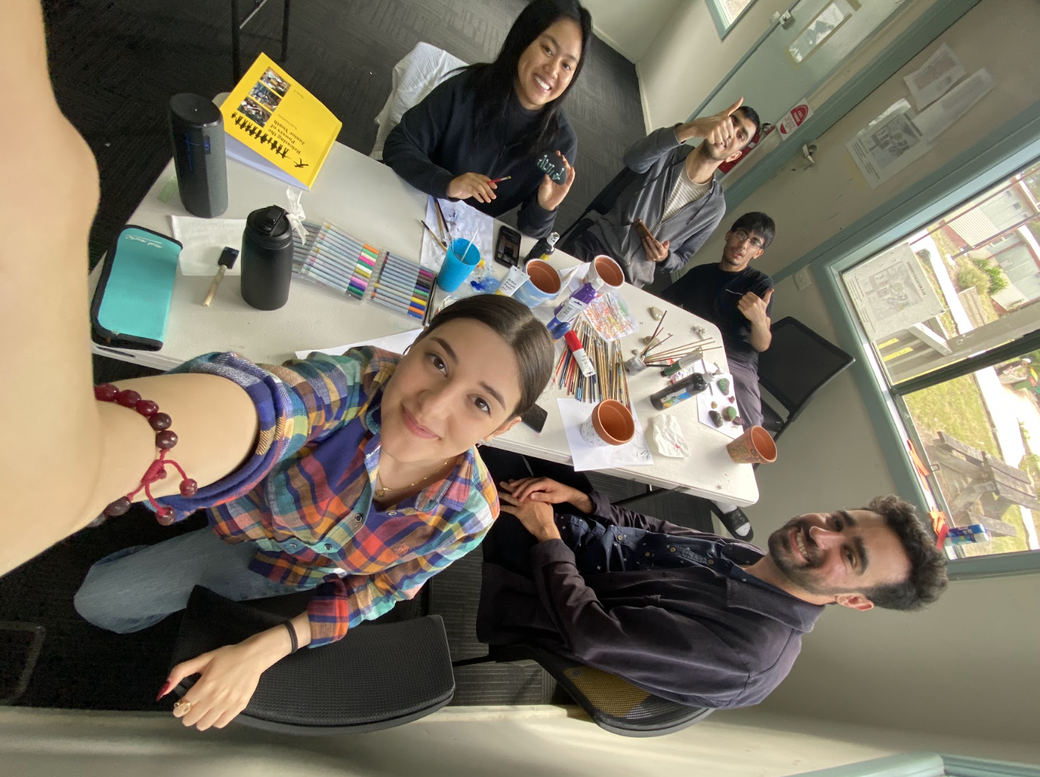 Inspiring youth to serve humanity – Australian Baha'i Horizons